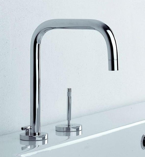 Lacava Minimal Square Swiveling Spout