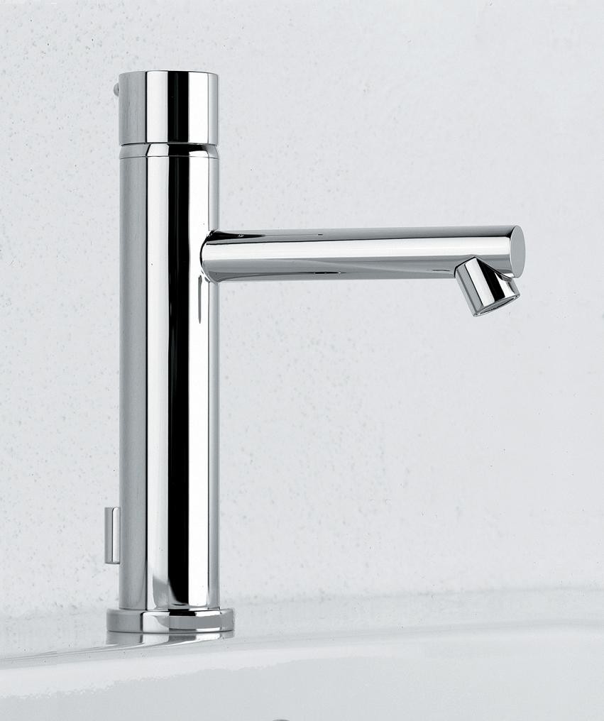 Lacava Minimal Single Hole Faucet w/Pop up