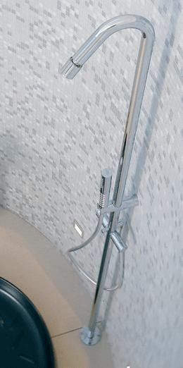 Lacava Minimal 84" Floor-standing Shower Spout