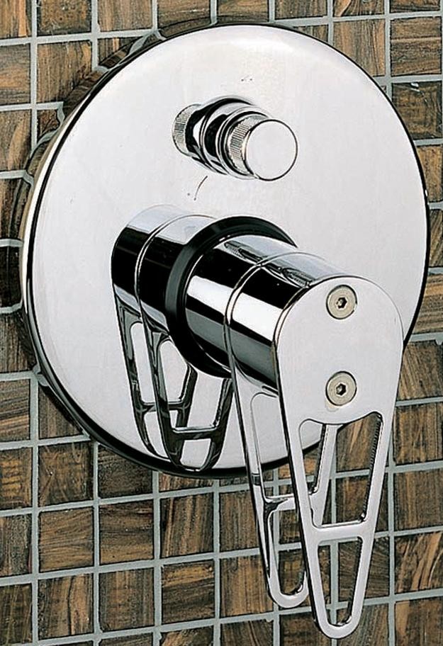 Lacava Frame Thermostatic Control Valve