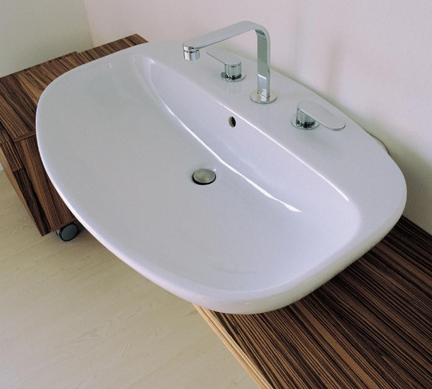 Lacava Nuda Lavatory sink w/faucet deck - 5081