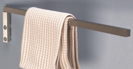 Neo-Metro 18" Pivoting Towel Bar - 3043-013-000