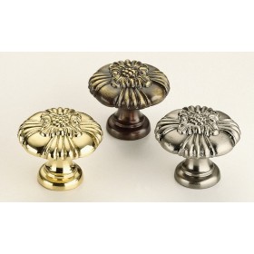 Omnia 7417/35 Ornate 1 5/8" Knob
