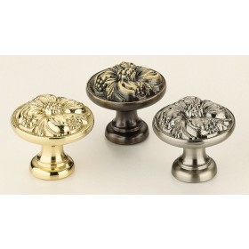 Omnia 7434/35 Ornate 1 3/8" Knob
