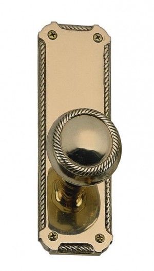 Brass Accents Quartermain 2-1/4" x 7" Plate Lockset D06-K538