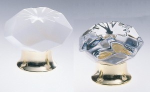 Omnia 4901/40 1 9/16" Crystal Knob