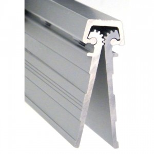 Pemko CFM105.5SLFHD1 105-1/2" Full Mortise Heavy Duty Short Leaf Flush Geared Continuous Hinge Clear Anodized Aluminum