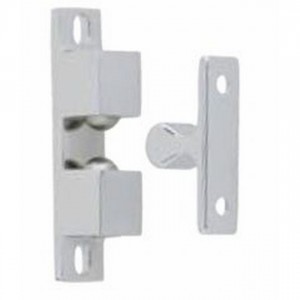 Ives CL22 3 Way Ball Catch Cabinet Latch - Bright Brass