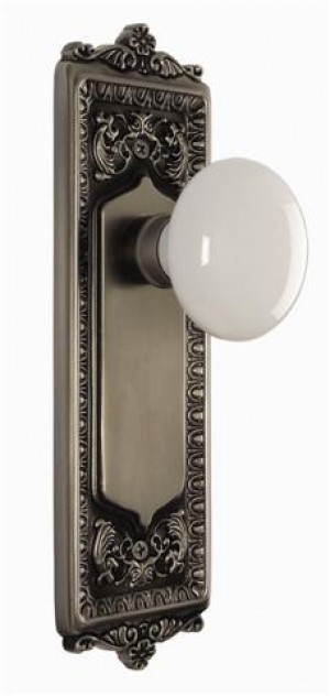 Nostalgic Egg & Dart Plate w/Porcelain Passage