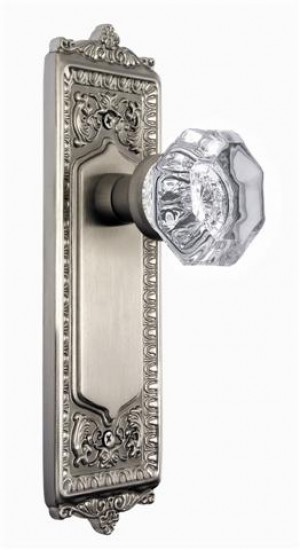 Nostalgic Egg & Dart Plate w/Waldorf Passage