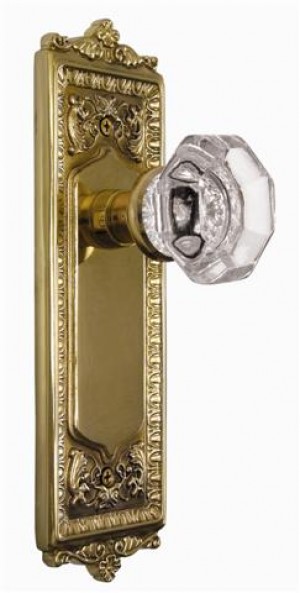 Nostalgic Egg & Dart Plate w/Waldorf Dummy