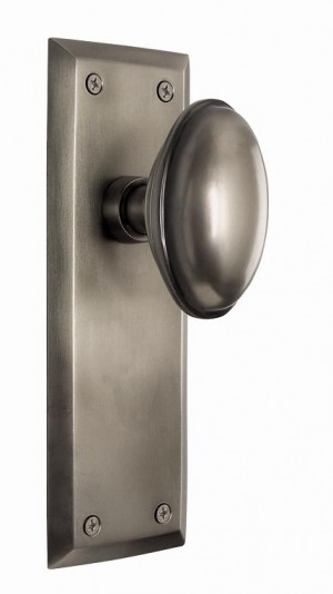 Nostalgic New York Plate w/Homestead Passage Knob