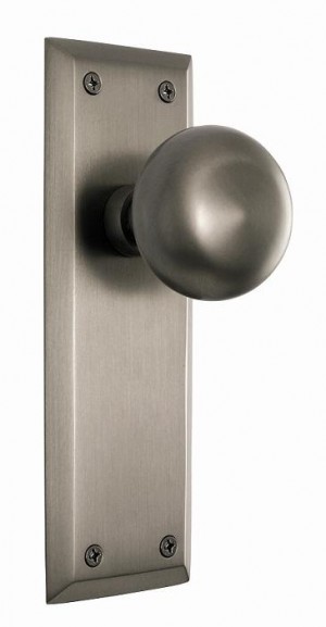 Nostalgic New York Plate w/New York Passage Knob