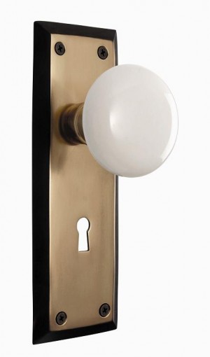 Nostalgic New York Plate w/Porcelain Privacy Knob